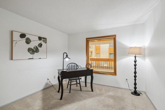 14601 Atrium Way 329, Minnetonka, MN 55345