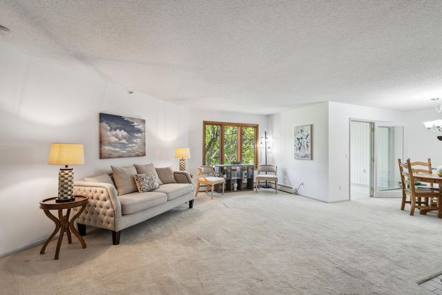 14601 Atrium Way 329, Minnetonka, MN 55345