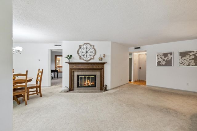 14601 Atrium Way 329, Minnetonka, MN 55345