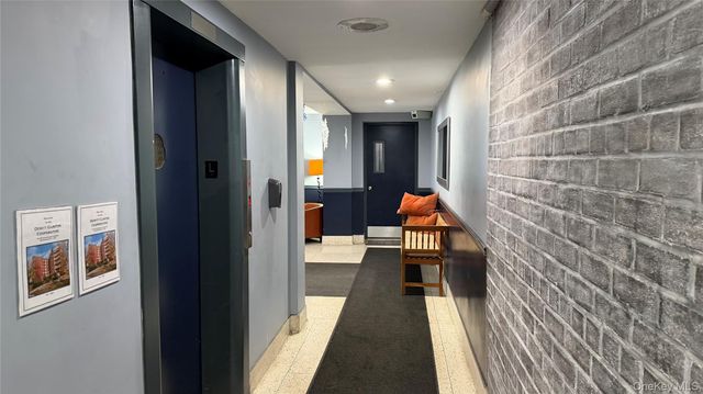 151-05 Cross Island Parkway 3E, Whitestone, NY 11357