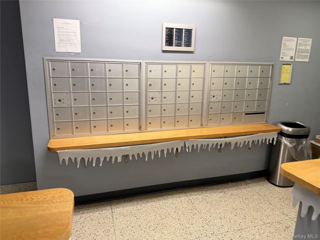 151-05 Cross Island Parkway 3E, Whitestone, NY 11357