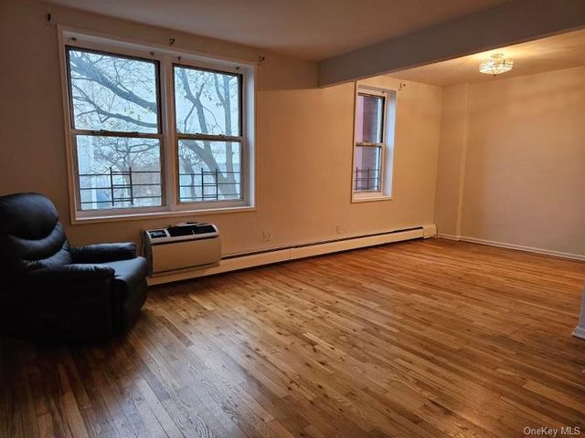 151-05 Cross Island Parkway 3E, Whitestone, NY 11357