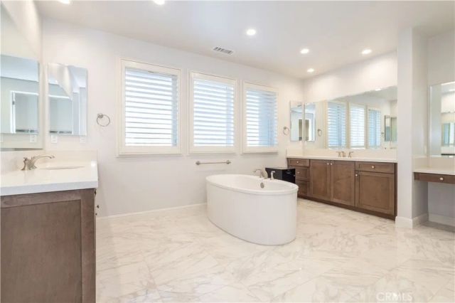 11710 Manchester Way, Porter Ranch, CA 91326