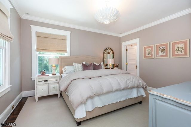 380 Ridgewood Ave, Glen Ridge Boro Twp., NJ 07028