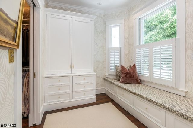 380 Ridgewood Ave, Glen Ridge Boro Twp., NJ 07028