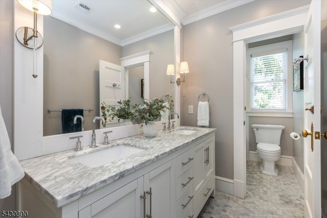 380 Ridgewood Ave, Glen Ridge Boro Twp., NJ 07028