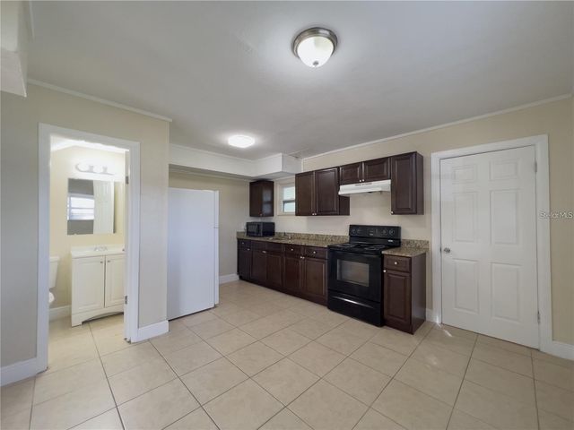 395 QUENTIN AVENUE NW 397, Winter Haven, FL 33881