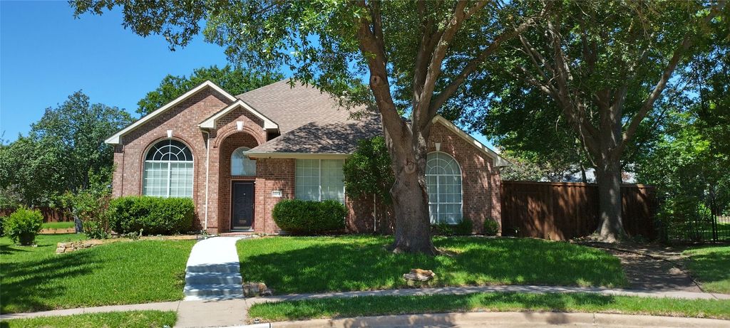 1013 Madera Court, Allen, TX 75013