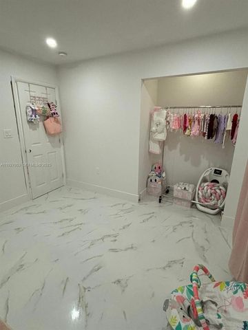 21160 SW 328th St, Homestead, FL 33030