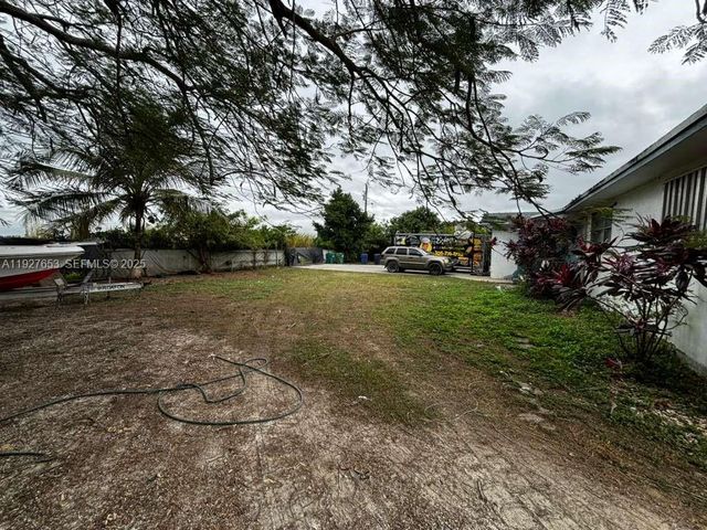 21160 SW 328th St, Homestead, FL 33030