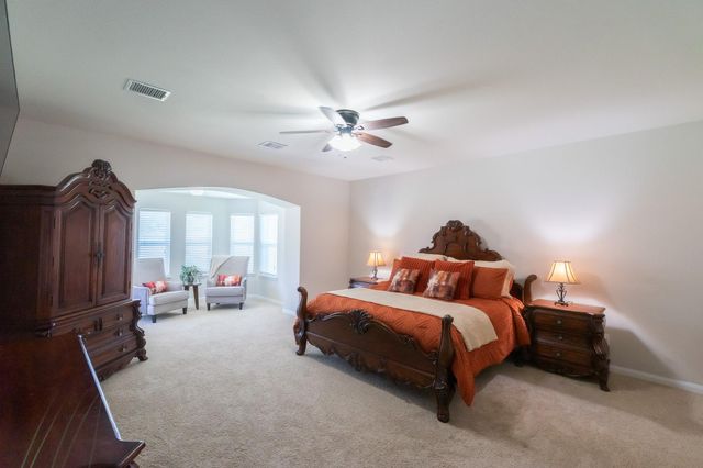 2207 Hannah Creek Court, Pearland, TX 77089