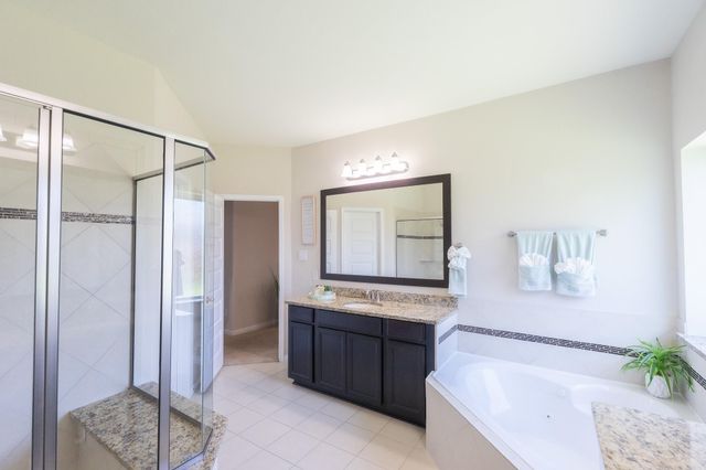 2207 Hannah Creek Court, Pearland, TX 77089