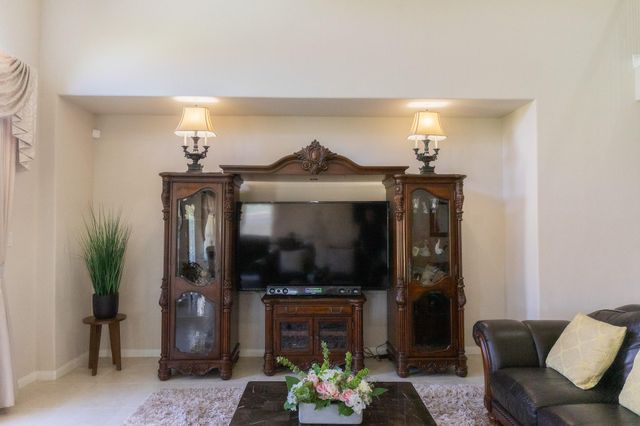 2207 Hannah Creek Court, Pearland, TX 77089