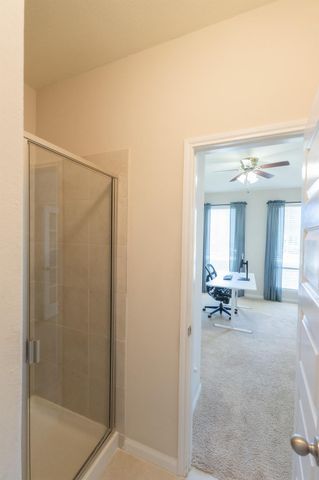 2207 Hannah Creek Court, Pearland, TX 77089