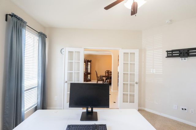 2207 Hannah Creek Court, Pearland, TX 77089