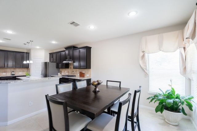 2207 Hannah Creek Court, Pearland, TX 77089