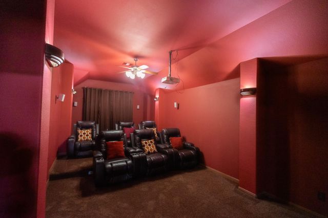 2207 Hannah Creek Court, Pearland, TX 77089