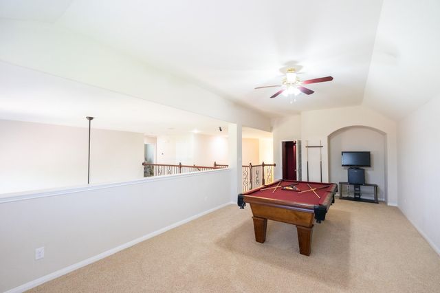 2207 Hannah Creek Court, Pearland, TX 77089