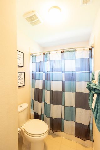 2207 Hannah Creek Court, Pearland, TX 77089