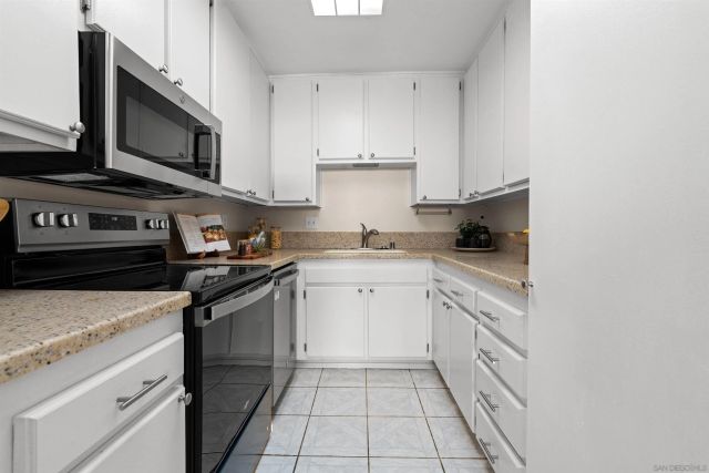 11052 Via San Marco, San Diego, CA 92129