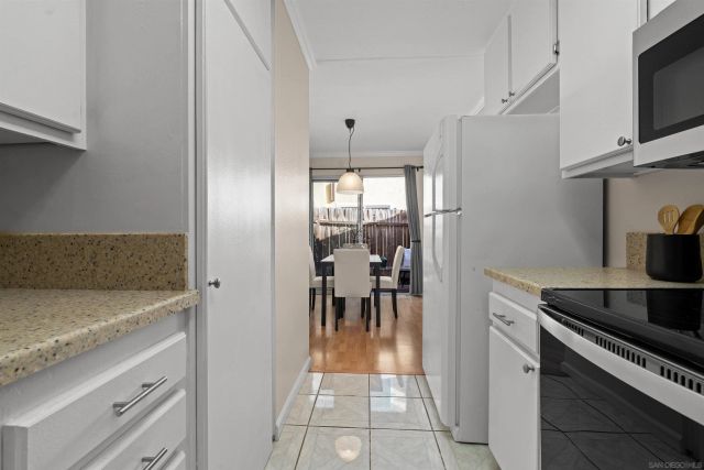 11052 Via San Marco, San Diego, CA 92129