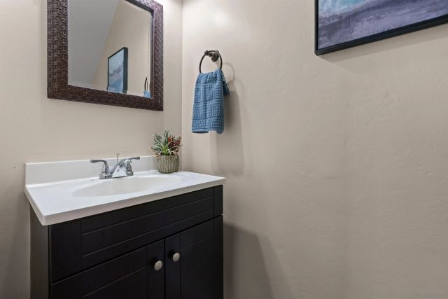 11052 Via San Marco, San Diego, CA 92129