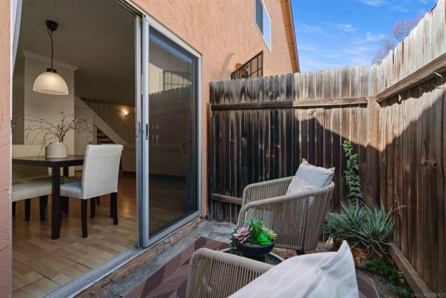 11052 Via San Marco, San Diego, CA 92129