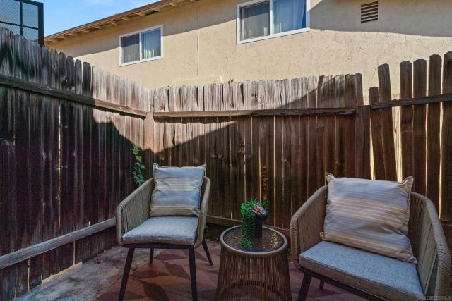 11052 Via San Marco, San Diego, CA 92129