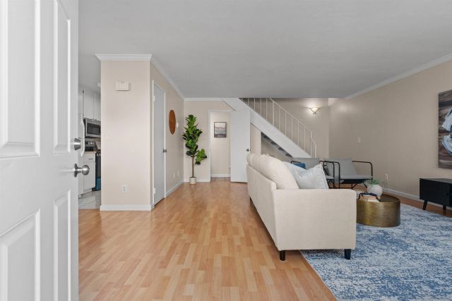 11052 Via San Marco, San Diego, CA 92129