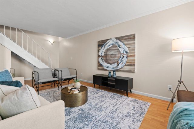 11052 Via San Marco, San Diego, CA 92129