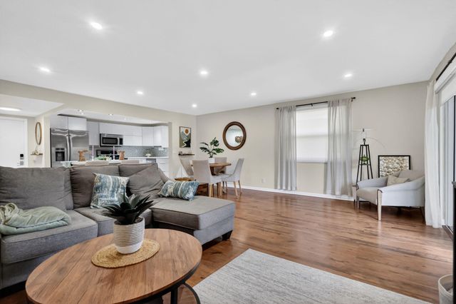 720 N Dixie Highway 604, Lantana, FL 33462