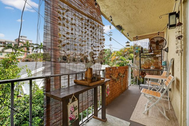 720 N Dixie Highway 604, Lantana, FL 33462