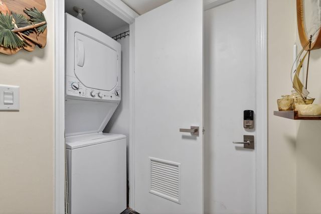 720 N Dixie Highway 604, Lantana, FL 33462