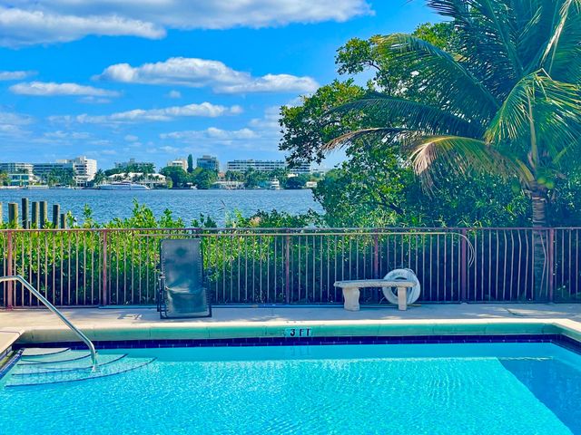 720 N Dixie Highway 604, Lantana, FL 33462