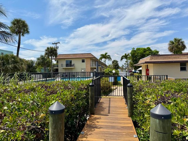 720 N Dixie Highway 604, Lantana, FL 33462