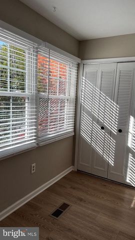 1649 FOREST HILL CT, Crofton, MD 21114