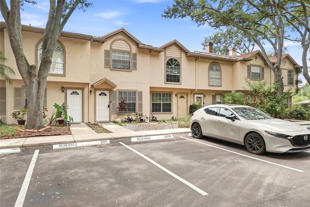 2209 FLETCHERS POINT CIRCLE, Tampa, FL 33613