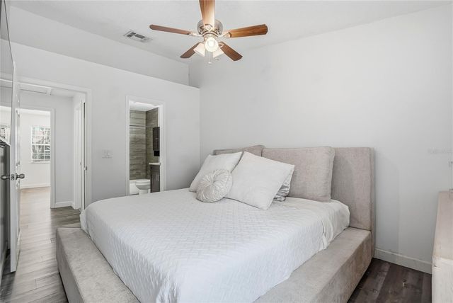 2209 FLETCHERS POINT CIRCLE, Tampa, FL 33613
