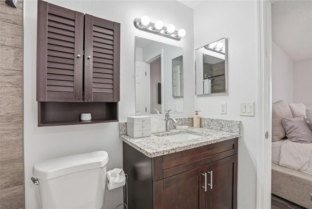 2209 FLETCHERS POINT CIRCLE, Tampa, FL 33613