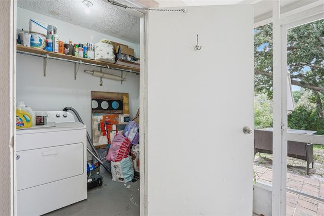 2209 FLETCHERS POINT CIRCLE, Tampa, FL 33613