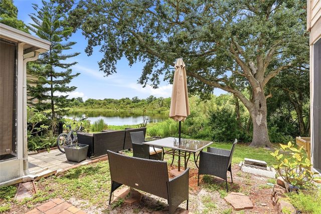 2209 FLETCHERS POINT CIRCLE, Tampa, FL 33613