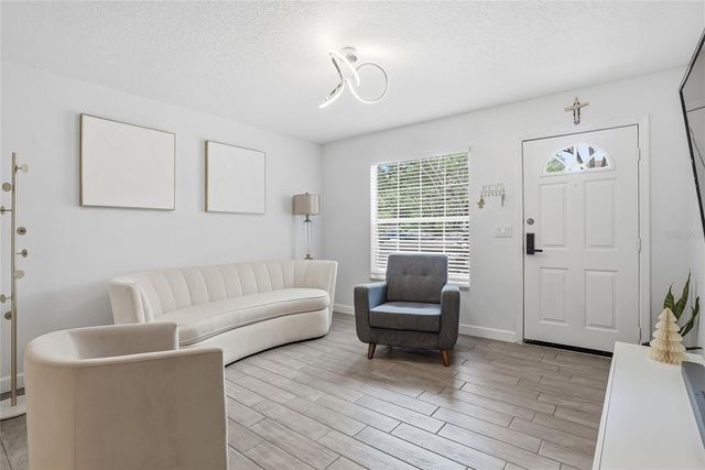 2209 FLETCHERS POINT CIRCLE, Tampa, FL 33613