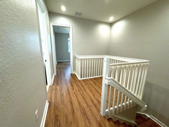 499 Corte Madera Lane 4, West Palm Beach, FL 33401