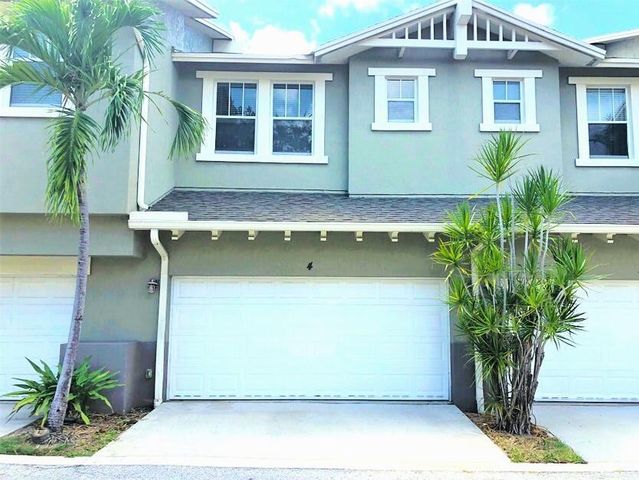 499 Corte Madera Lane 4, West Palm Beach, FL 33401