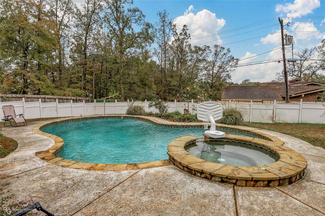 1000 Southridge Drive, Minden, LA 71055