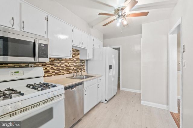 8619 OAK RD, Baltimore, MD 21234