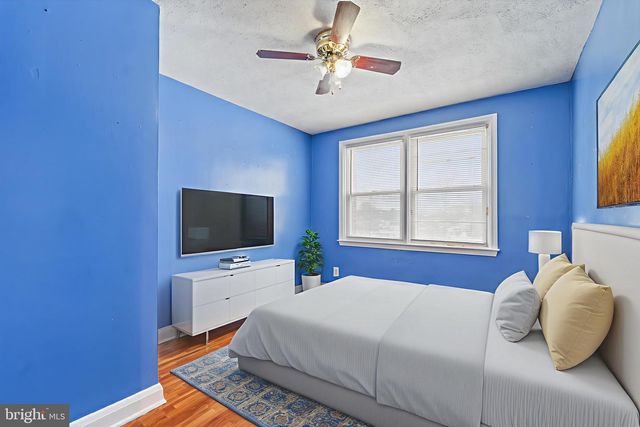 8619 OAK RD, Baltimore, MD 21234