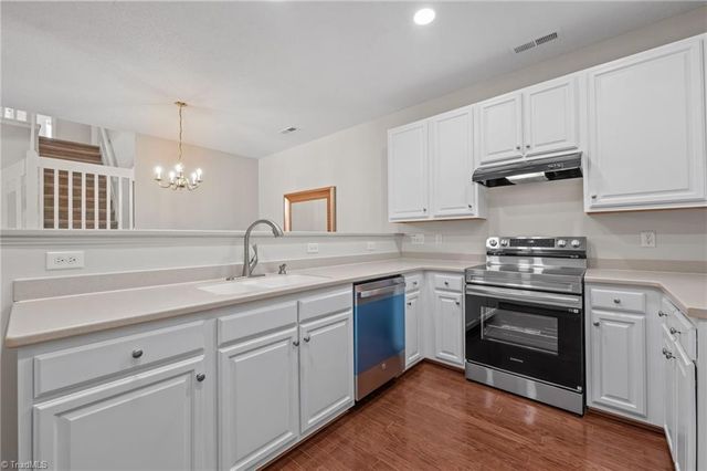 1004 Gretchen Lane A, Greensboro, NC 27410