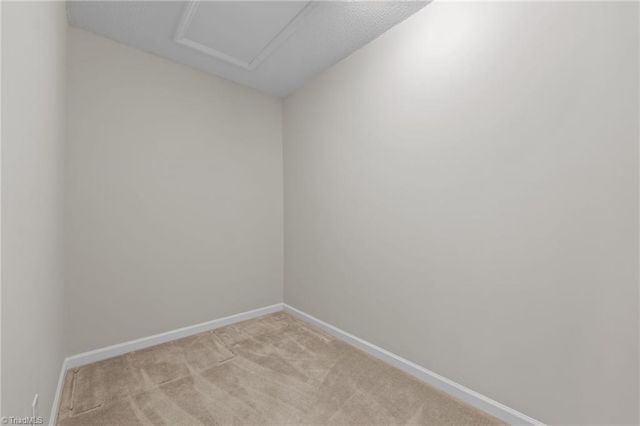 1004 Gretchen Lane A, Greensboro, NC 27410