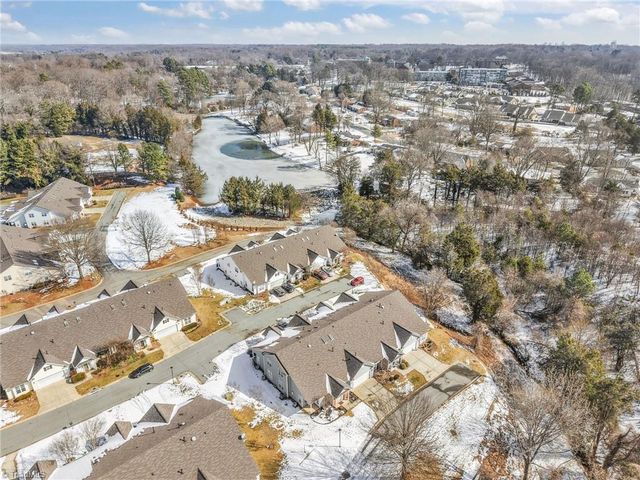 1004 Gretchen Lane A, Greensboro, NC 27410